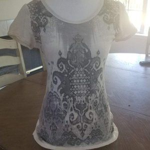 Maurices / S / Tee Shirt